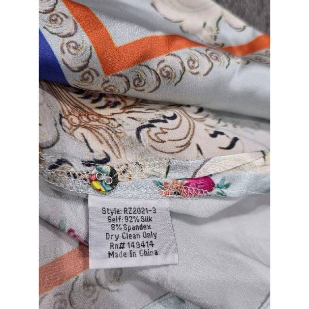 Collar Silk Shirt in Multicolor Print Medium A004263 - Picture 7 of 8